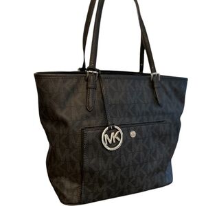 Michael Kors Large Sheila Tote Bag with Logo Pattern Leather